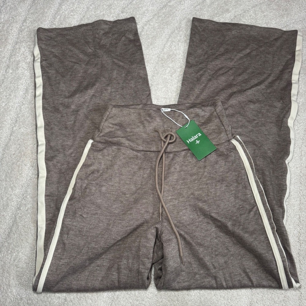 NWT Halara XS Ribbed Wide Leg Lounge Pants Stripe High Waist Athleisure Beige
